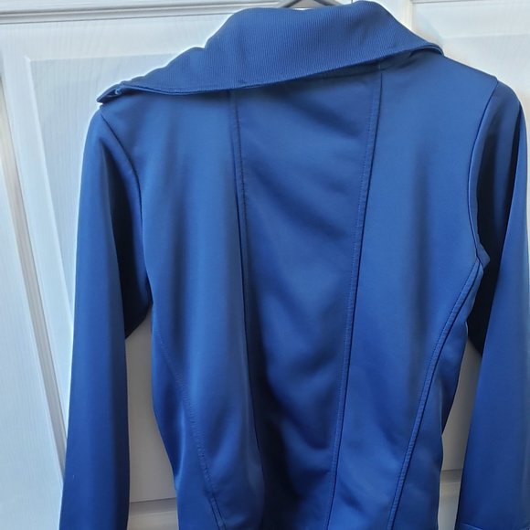 Bench Zip up - Picture 2 of 2